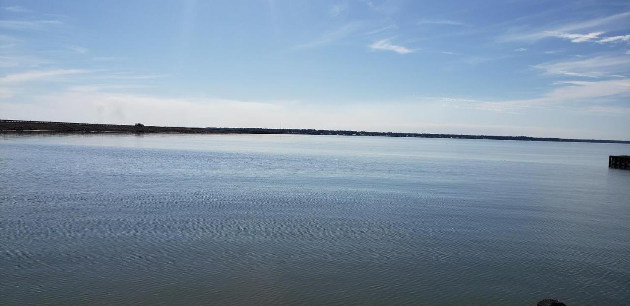 Tesla'S Lake Escape Onalaska Ngoại thất bức ảnh
